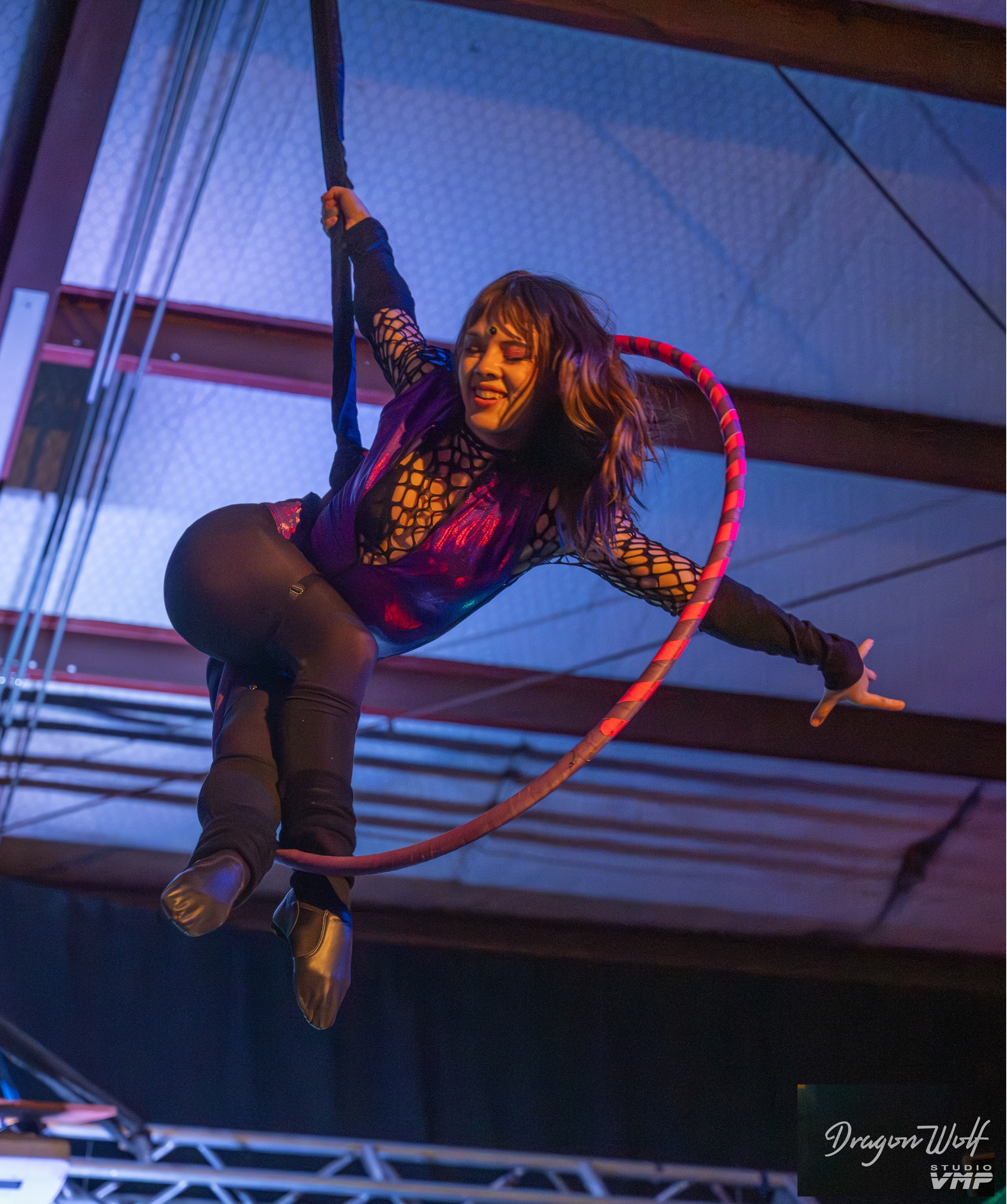 Darya Devotion Lyra performance Art Explosion